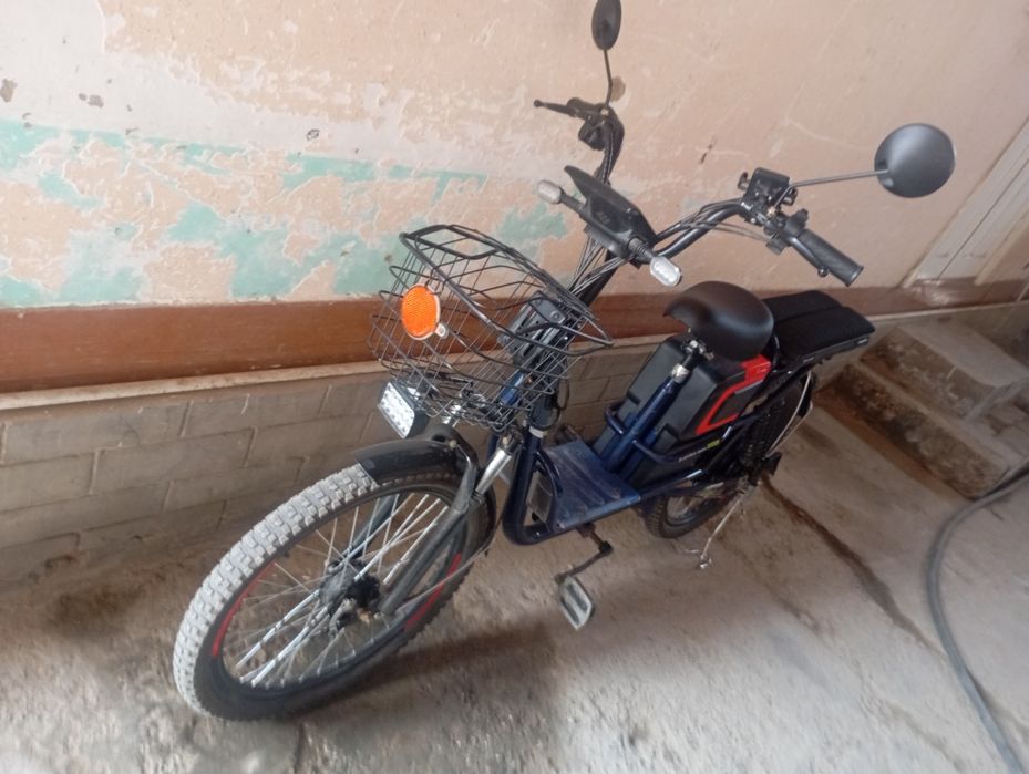 Elektroni velik sotiladi