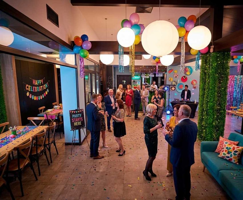 Дава се под наем Зала за събития в София, Студентски град -  кв.м за 124.44 € - Снимка #1