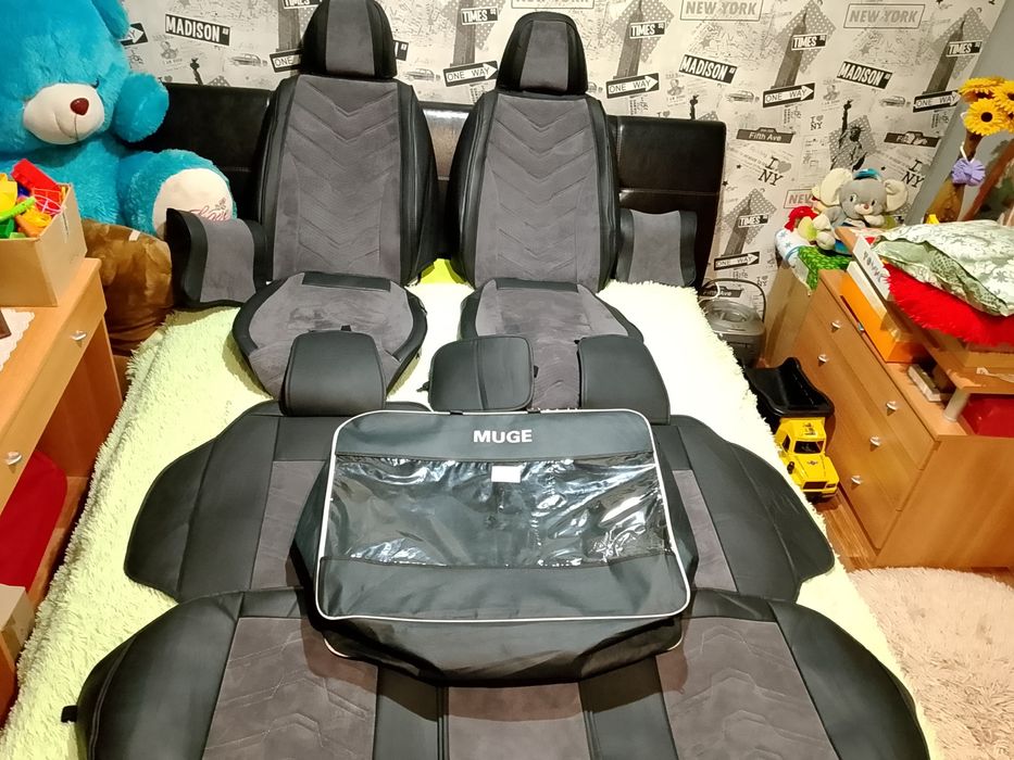 Авточехлы в отличном состоянии