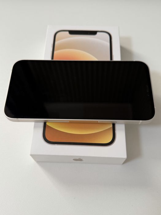 IPhone 12  128gb.