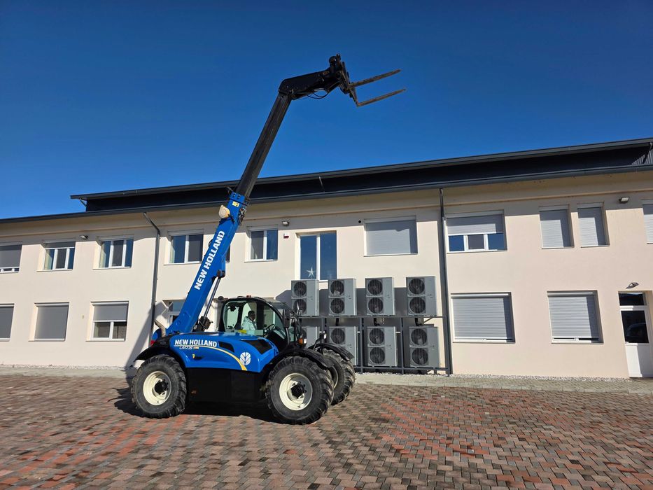 Incarcator telescopic New Holland LM 7.35