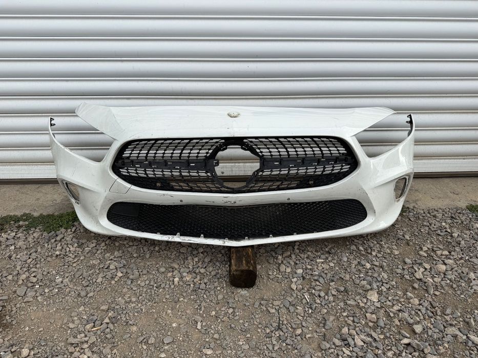 Предна броня за Mercedes A-class W177
