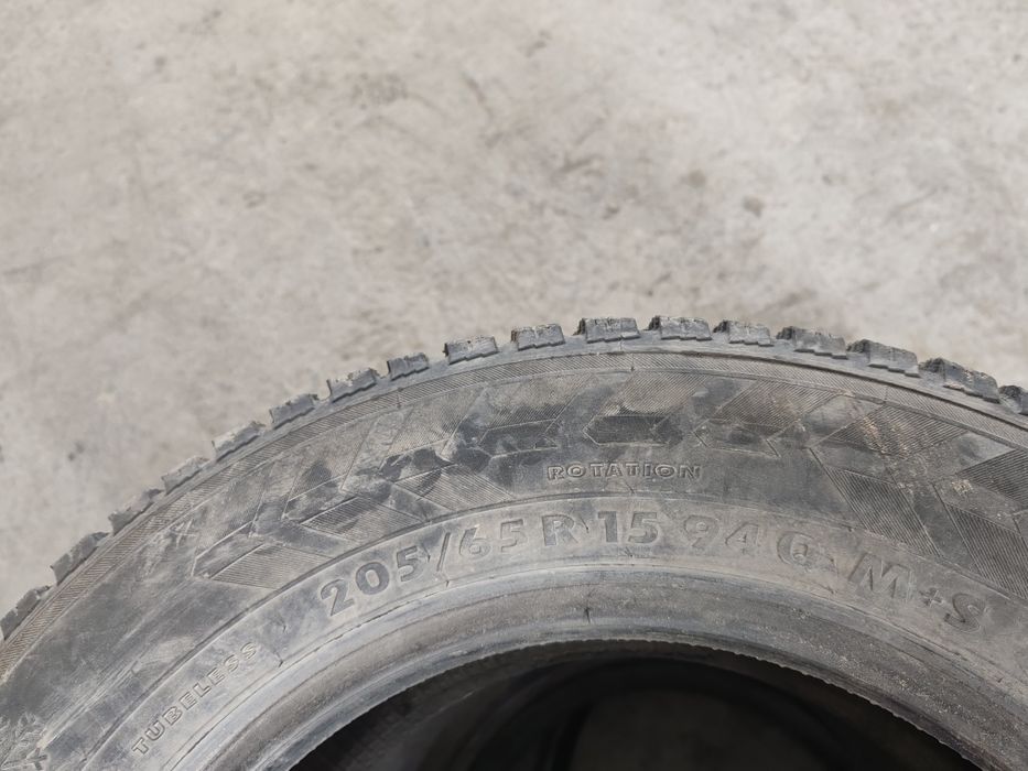 Продам зимные шины