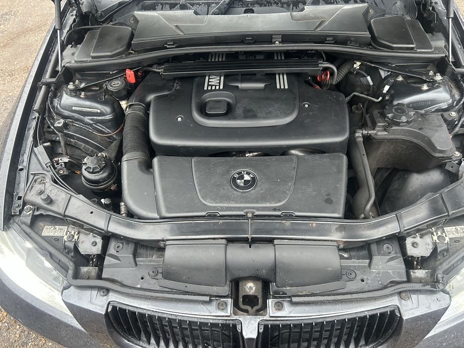 BMW E90 320d 163кс. Автоматик 2007г. - НА ЧАСТИ