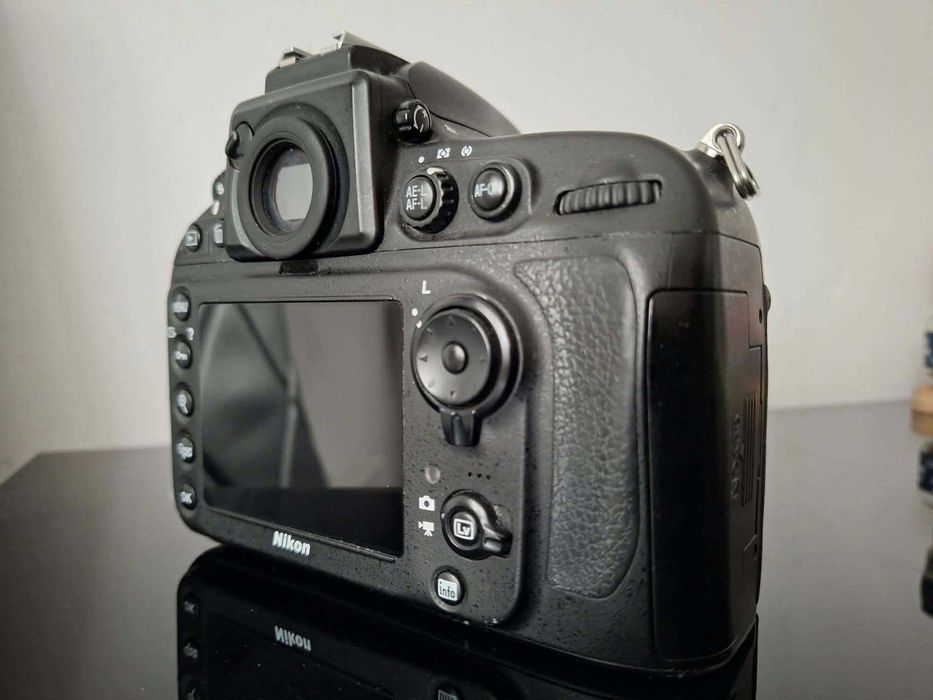 Aparat foto full frame DSLR Nikon D800,putine cadre,stare excelenta