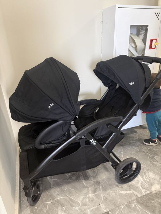 Продам коляску joie