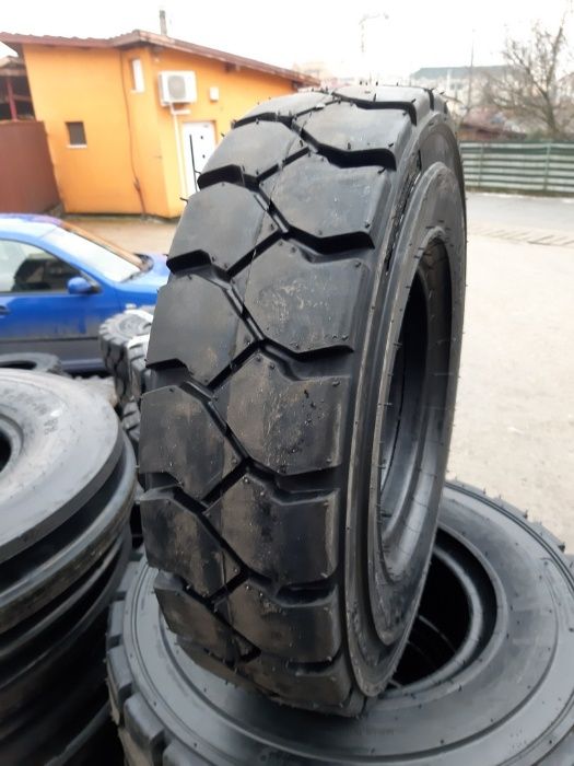 7.00-12 Anvelope industriale sau agricole de stivuitor cu garantie