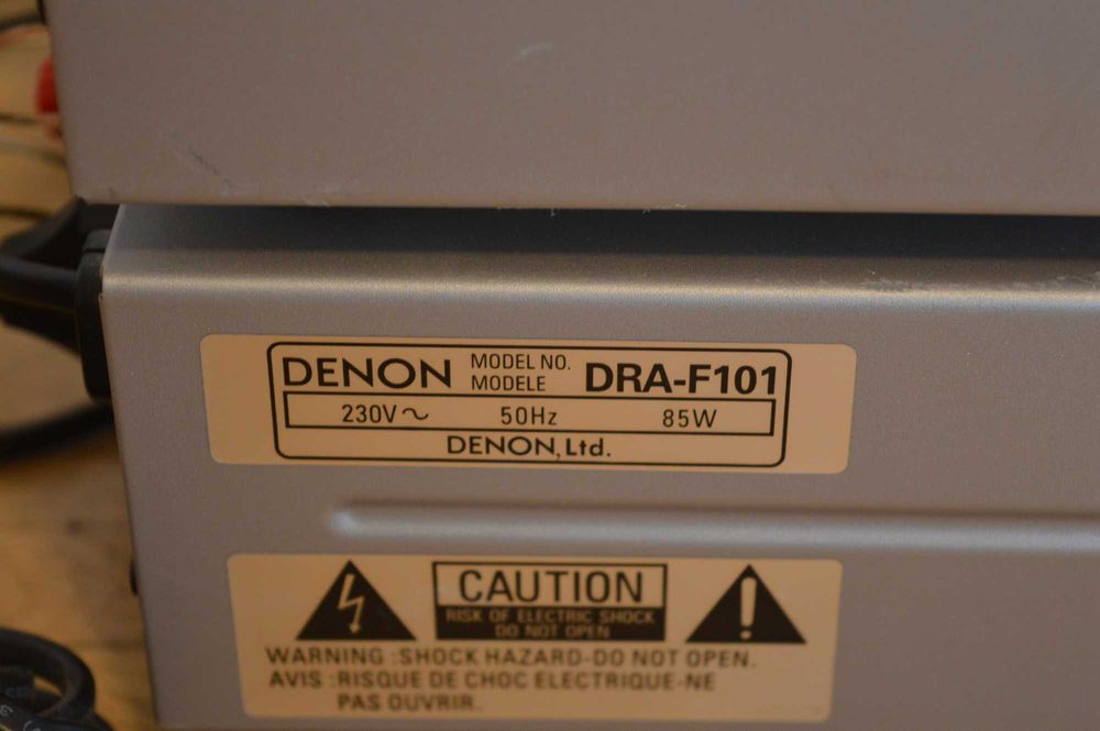 Сет HiFi Стерео Ресийвър и CD плеър DENON DRA-F101