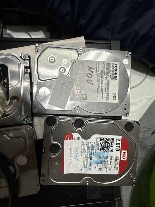 Hard disk uri 100% viata