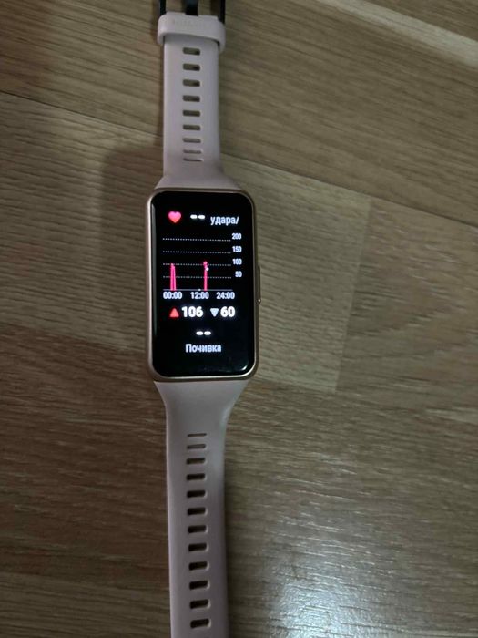 Фитнес гривна Huawei band 6