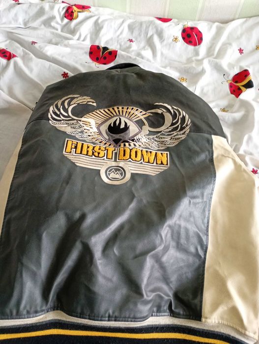 Geacă de piele pentru moto