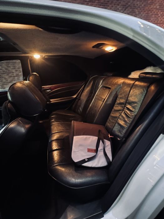 Продам Mercedes E200