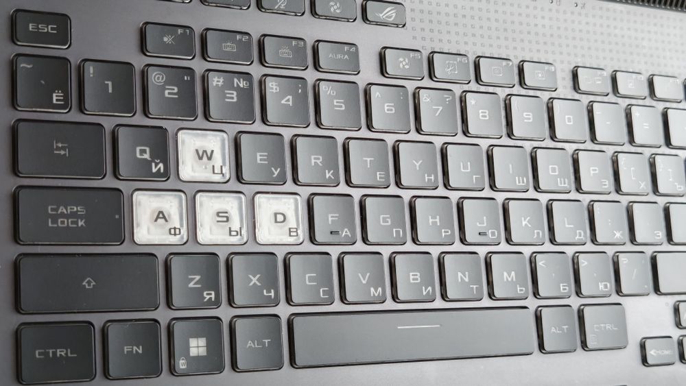 Asus ROG STRIX G513IC Ryzen 7 RTX 3050