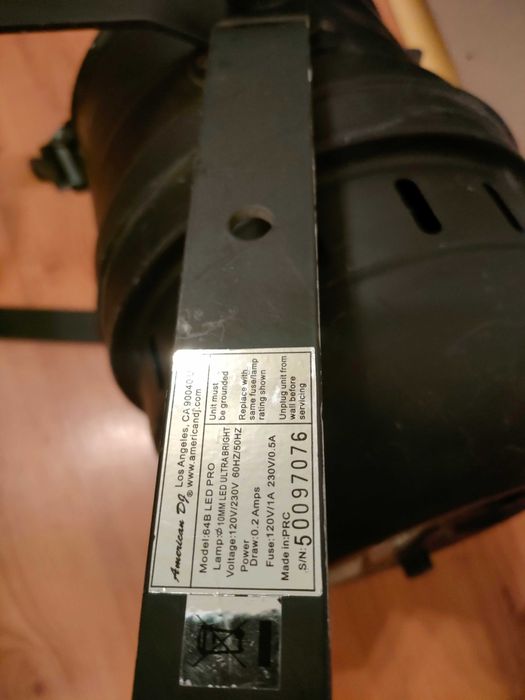 8 Par led 64 American Audio beam r7