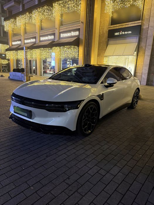 Zeekr 007 smart AWD full  2024