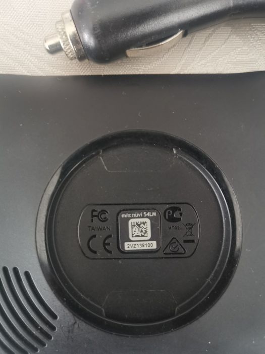 Навигация-garmin nuvi 54 lm
