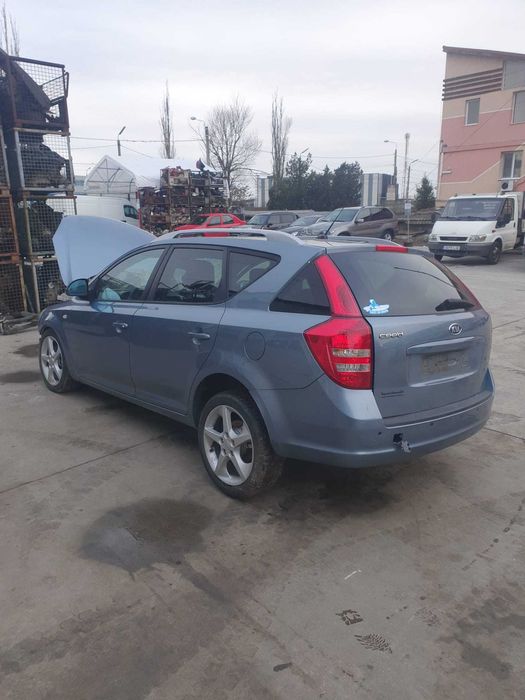 Kia ceed 1.6 CRDI/2009 Dezmembrez/Dezmembram