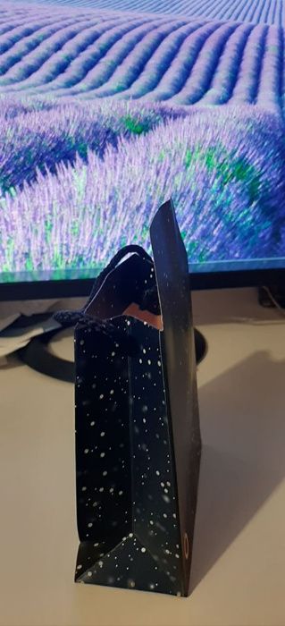 Pungi /Cuti bijuterii si servetele PANDORA noi