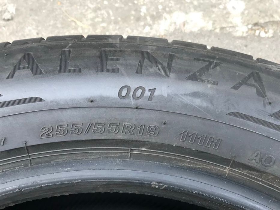 Bridgestone  255/55/19