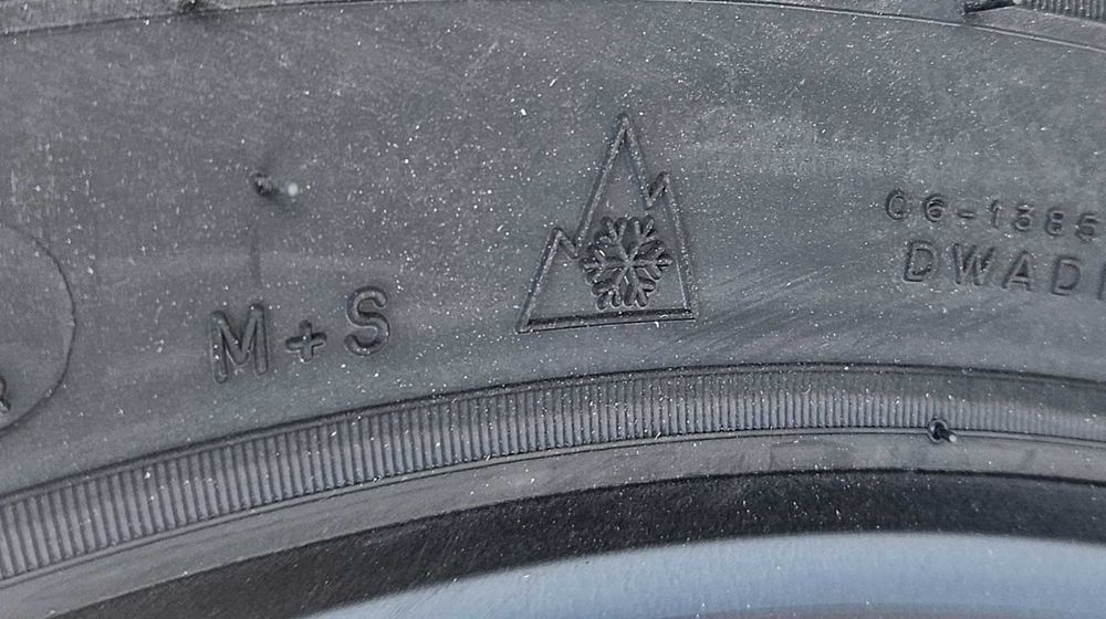 235/65 R16C, 115R, MICHELIN, Anvelope all season M+S
