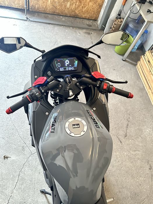 Продам Байк электрический