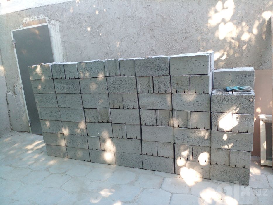 Шлакаблок сотилади