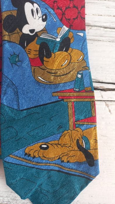 2 cravate Disney