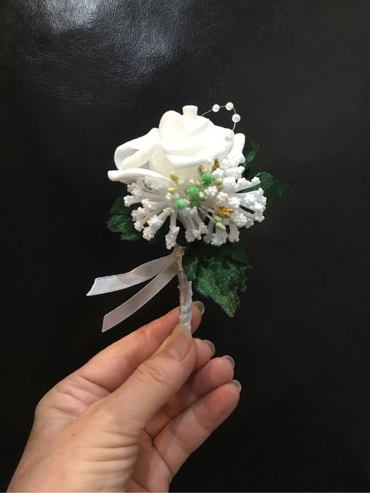 Сватбени бутониери 2,50 лв