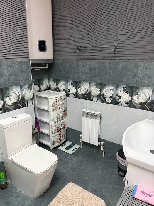 Продается Новостройка 3/3/8, ор ресторан Яккасарай.