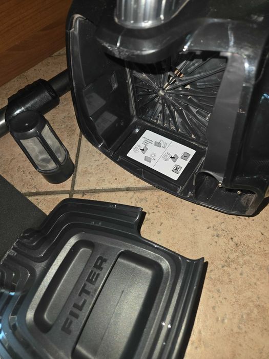 Прахосмукачка AEG LX7 X Power