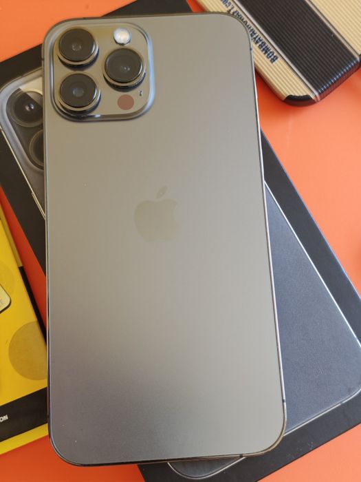 *Продавам: Iphone 13 Pro Max - УНИКАТ*