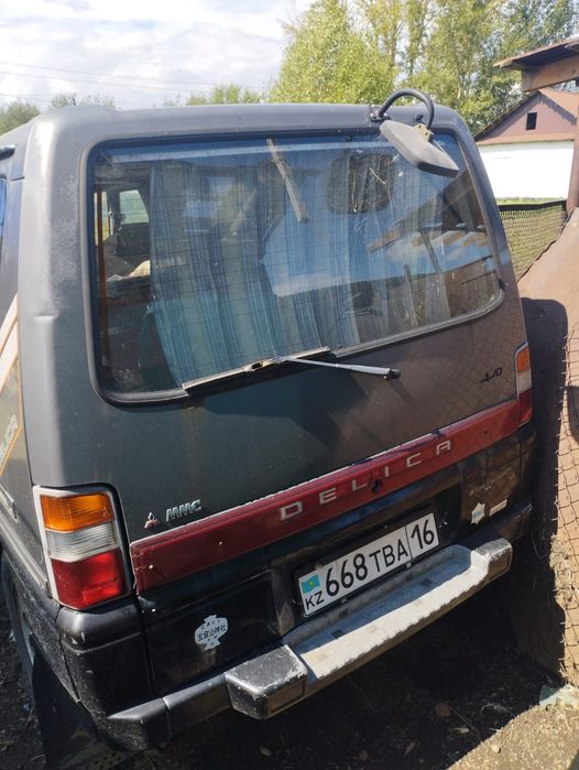 Продам Митсубиси делику