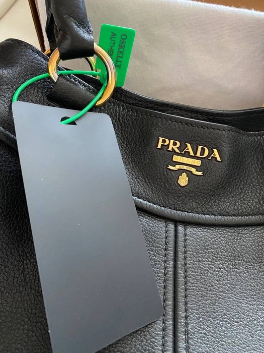 Продам сумку Prada Sacca 2 Manici оригинал