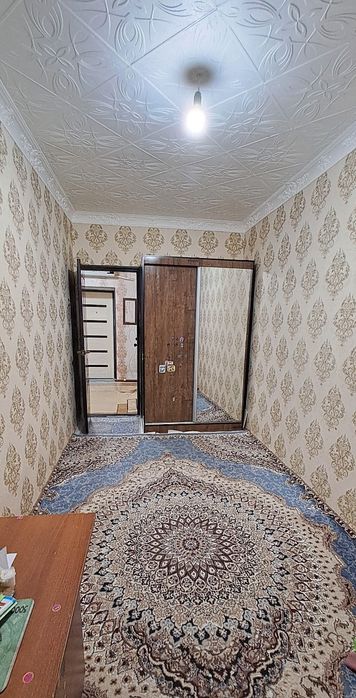 3 xonali uy sotiladi