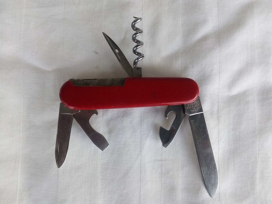 Швейцарско ножче VICTORINOX