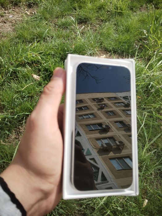 Айфон 12/128G телефон