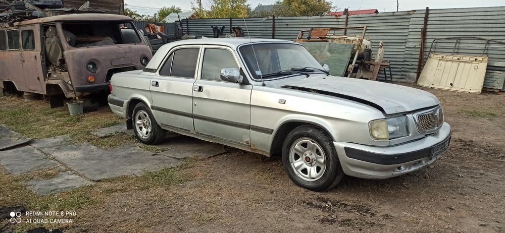 Продам Волгу 2004 г на разбор