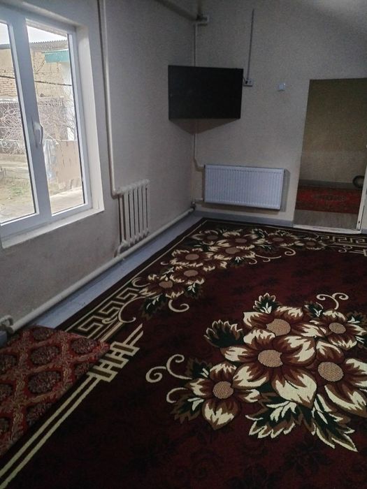 3 xonali uy sotiladi