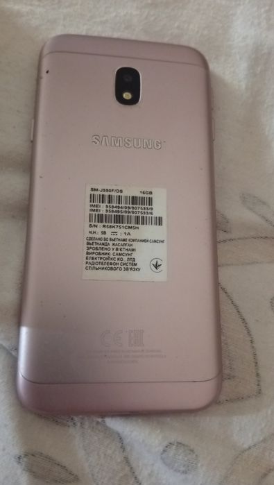 Продаю телефон Galaxy J3 Samsung