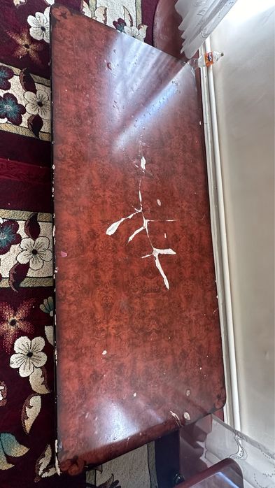 Стол продается 275x120