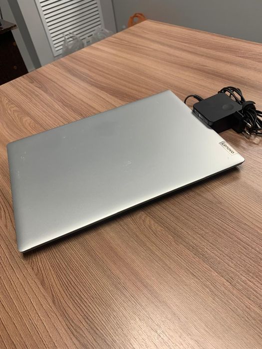 Продам ноутбук lenovo