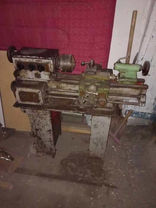 Токарный станок ТВ - 4.