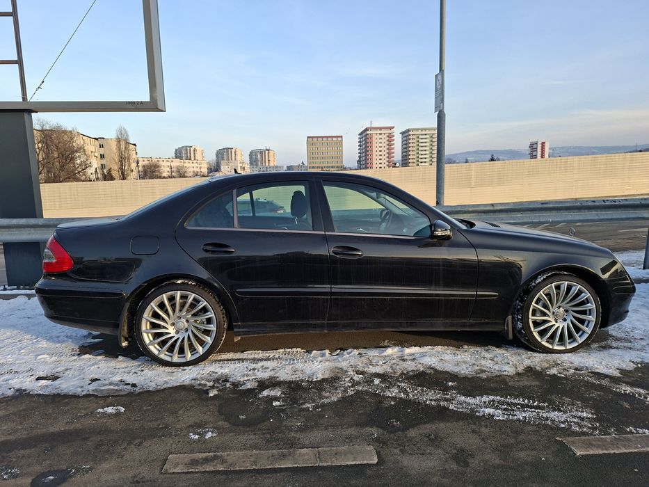 Mercedes benz e200 *w211 facelift.