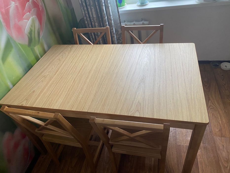 стол со стульями