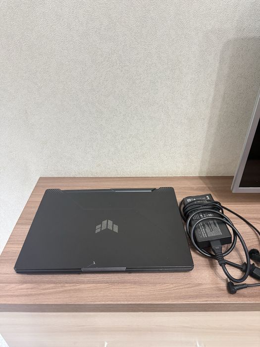Продам ноутбук игровой ASUS