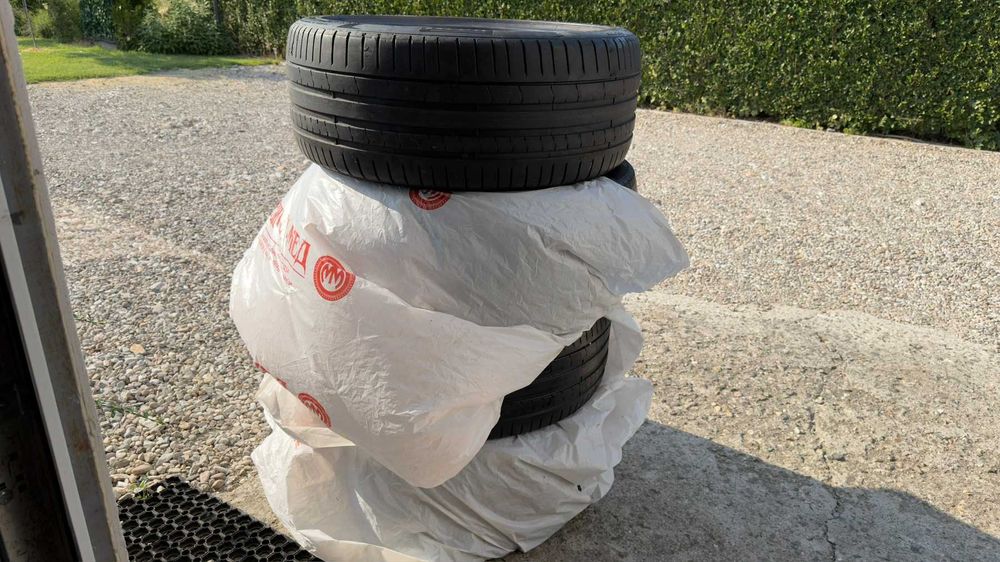 Pirelli PZero 315/35/21 и 275/40/21 спорт пакет runflat
