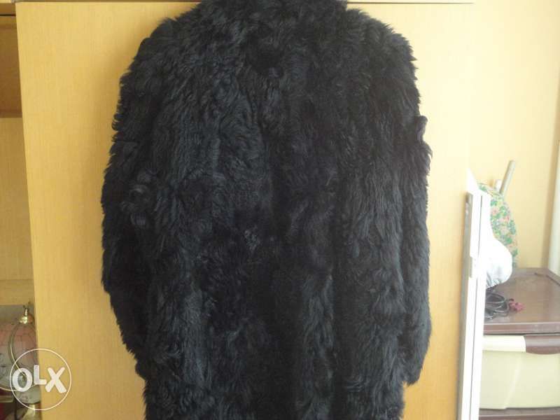 Продавам Палто естествена кожа.