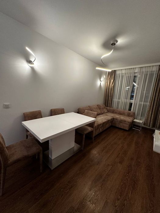 Дава се под наем Тристаен апартамент в с. Левски, Област Варна - 70 кв.м за 663 € - Снимка #9