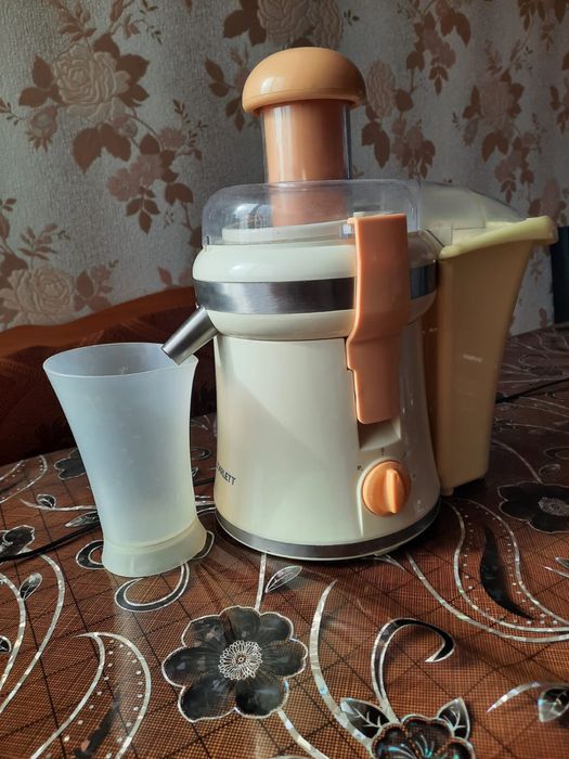 Продам соковыжималку