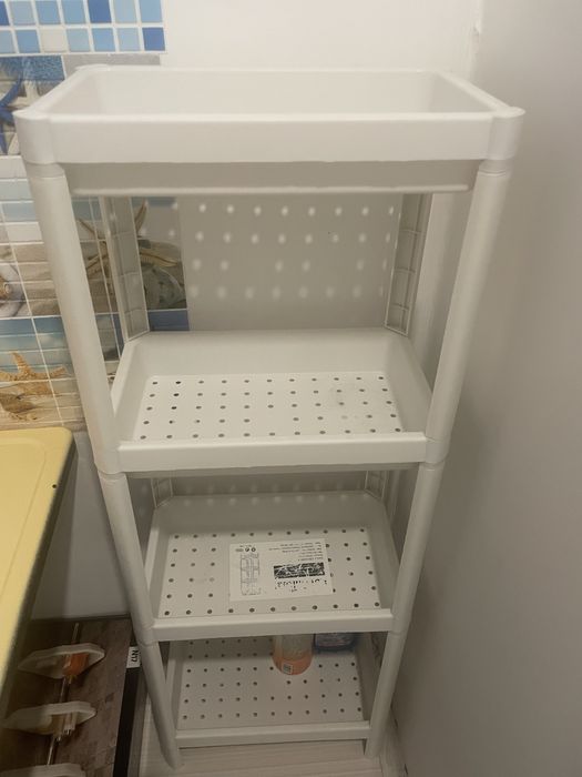 Полочки в ванную